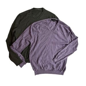 Bundle Saks Fifth Avenue & Express Merino Wool V-Neck Sweaters – Black & Purple